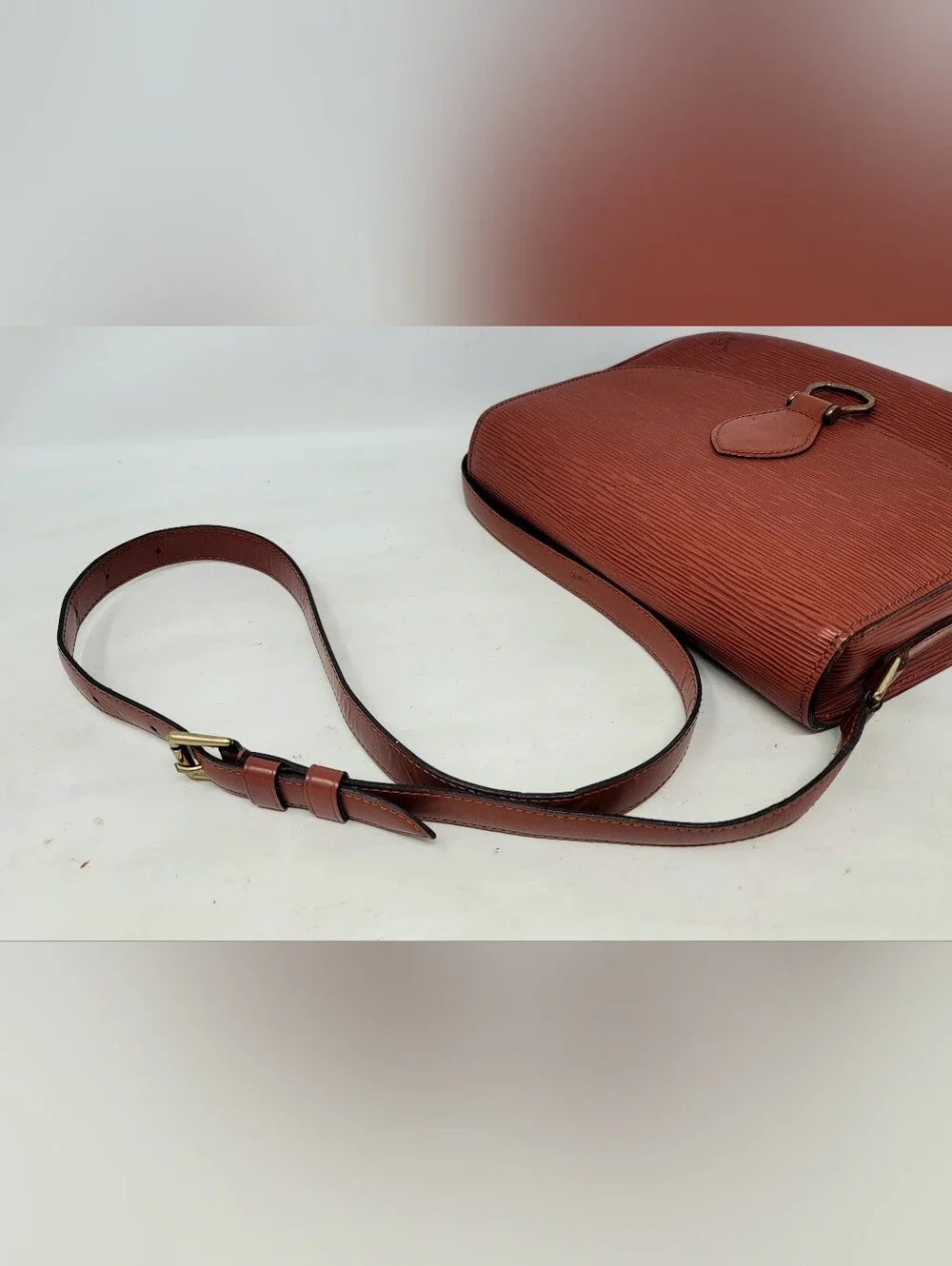 Louis Vuitton louis vuitton classic saint